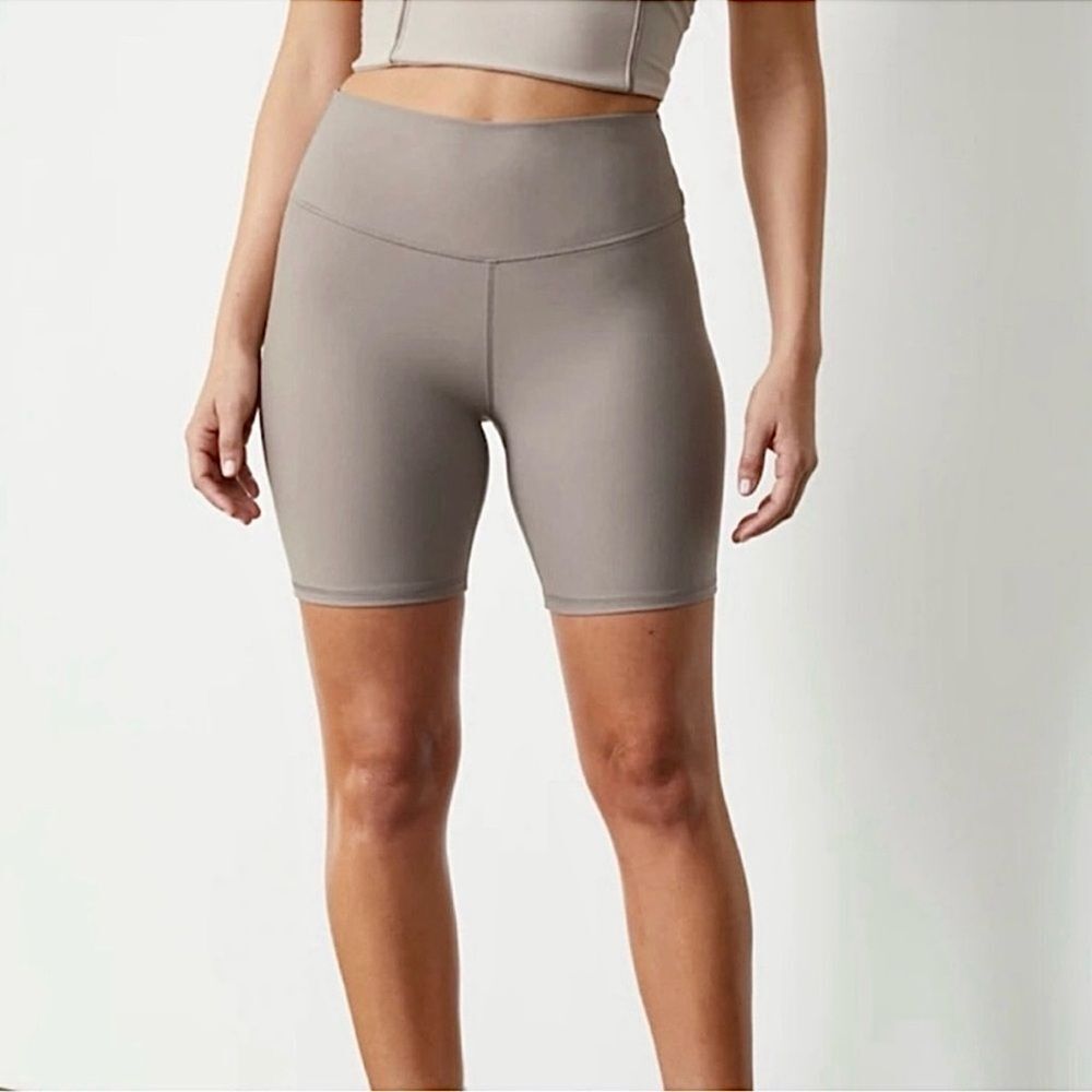 Abercrombie & Fitch YPB Bike Shorts Sand Tan Small Stretch